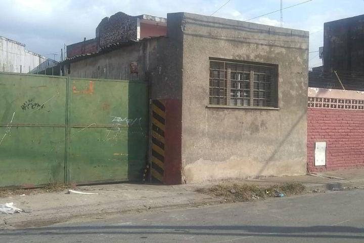 Terreno · 638m²