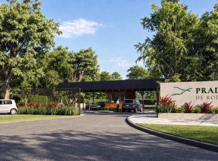 Terreno · 898m²