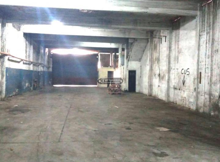 Bodega-Galpón · 300m²