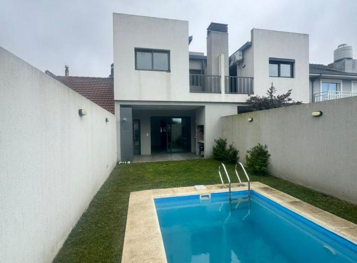 Casa · 110m² · 4 Ambientes