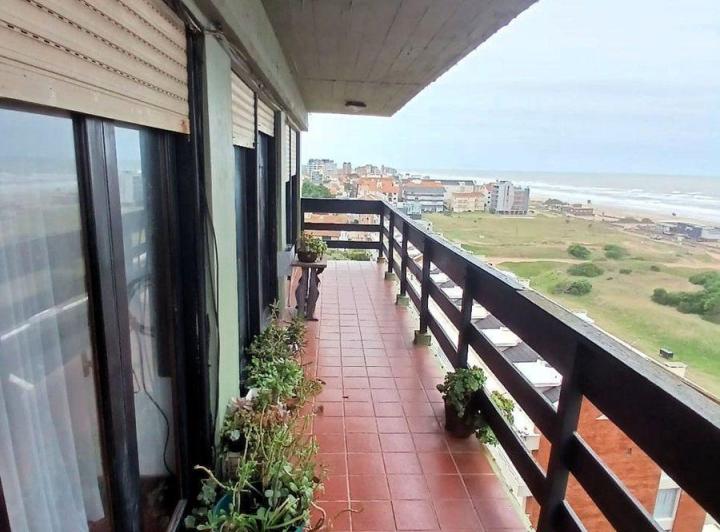 Departamento · 62m² · 3 Ambientes · 2 Cocheras