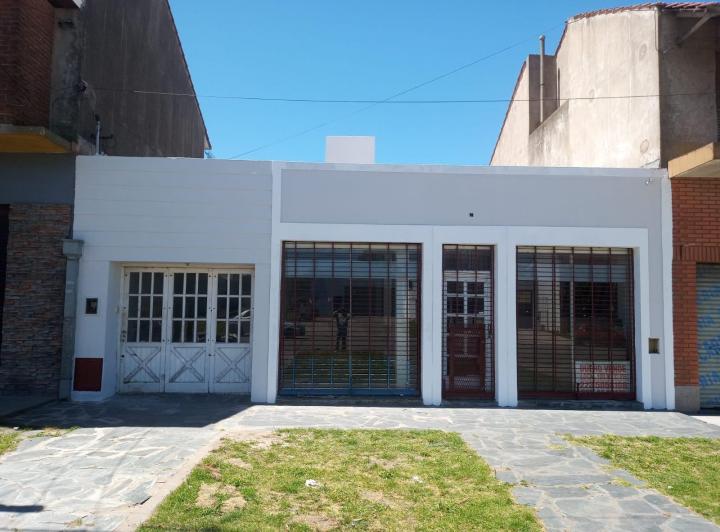 Local comercial · 184m² · 3 Ambientes · 1 Cochera
