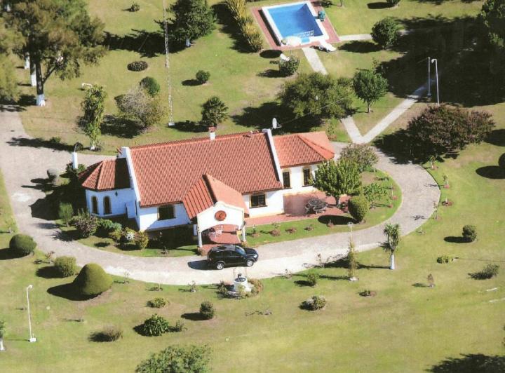 Campo · 180m² · 5 Ambientes