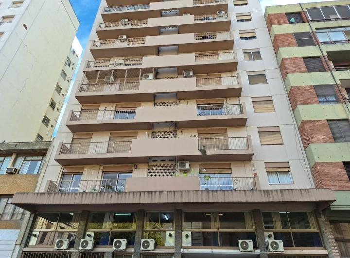 Departamento · 67m² · 4 Ambientes