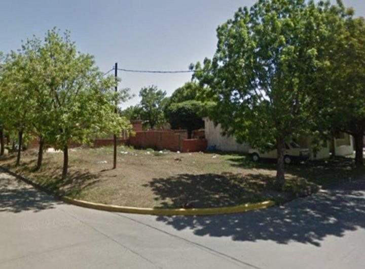 Terreno · 192m²
