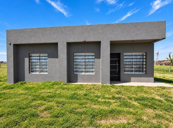 Casa · 100m² · 3 Ambientes · 1 Cochera