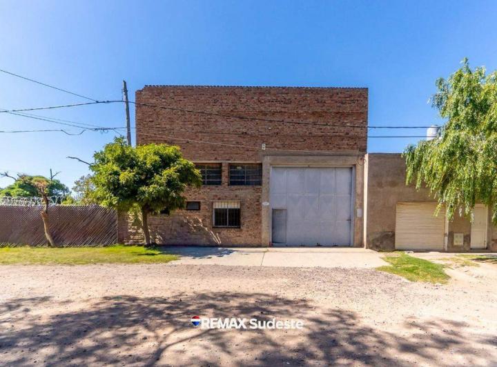 Bodega-Galpón · 335m²