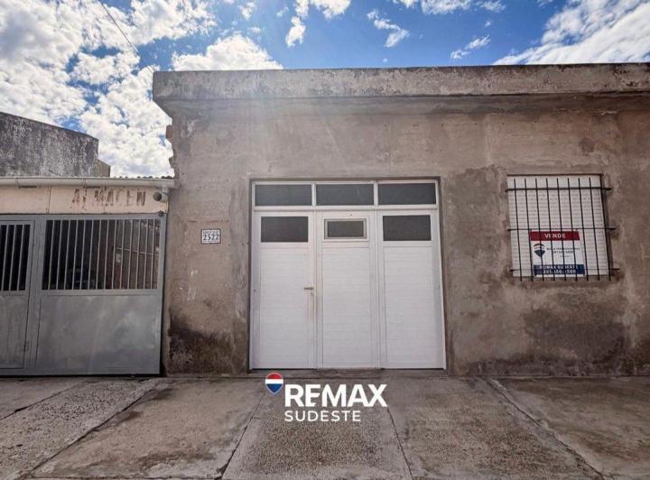 Casa · 146m² · 6 Ambientes · 2 Cocheras