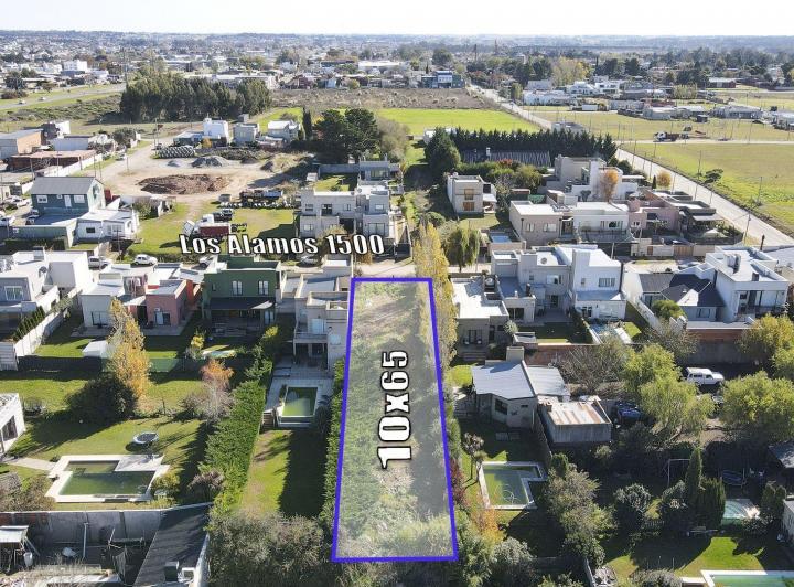 Terreno · 649m²