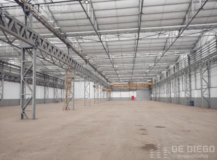 Depósito · 5000m² · 2 Ambientes · 5 Cocheras