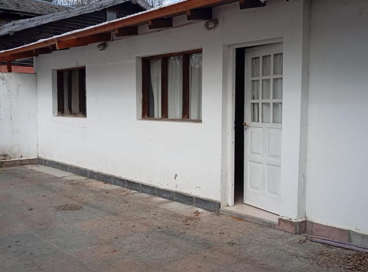 Casa · 4 Ambientes · 1 Cochera