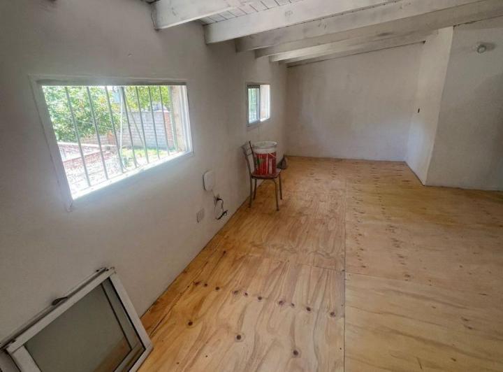 Casa · 80m² · 4 Ambientes · 1 Cochera