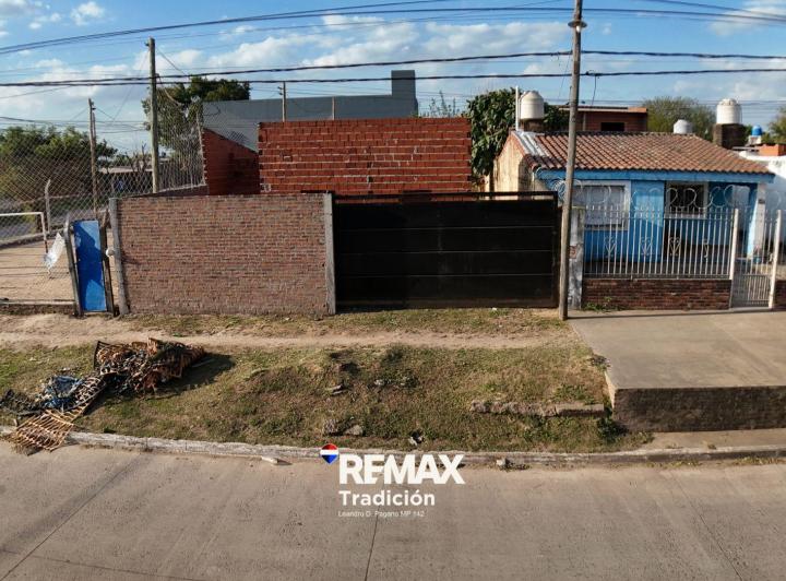 Terreno · 300m²