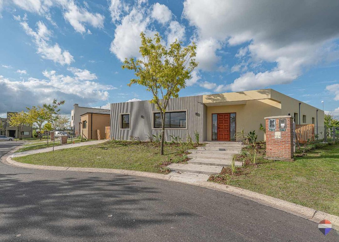 CASA 4 AMB VENTA BARRIO CERRADO SAN PABLO II PILAR