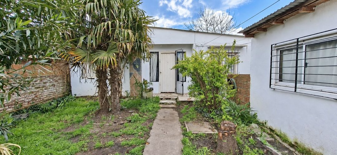 PH 3 AMB. VENTA EN BOSQUE GRANDE AMPLIO CON PATIO