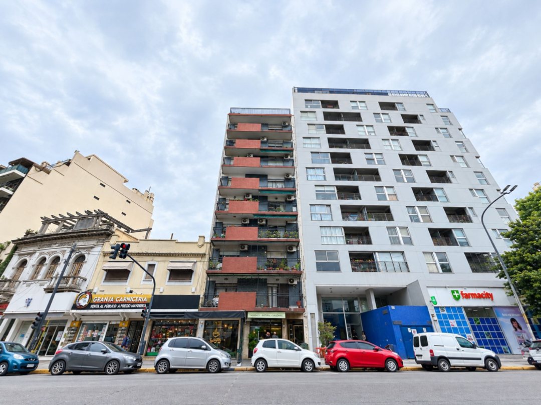 VENTA DEPTO 3 AMBIENTES BALCON FRENTE, CABALLITO