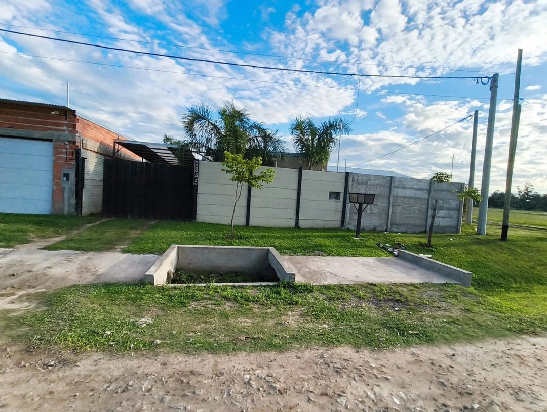 SE VENDE QUINTA EN RECONQUISTA