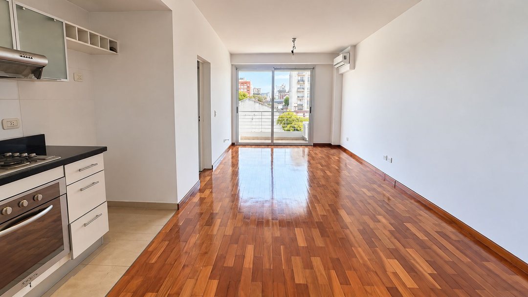 ALQUILER MONOAMBIENTE CON 2 BALCONES CABALLIT0
