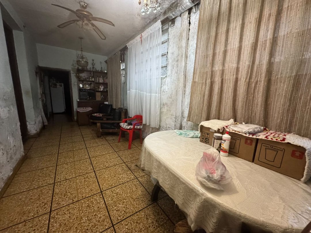 VENTA PH 5 AMBIENTES BALVANERA A REFACCIONAR
