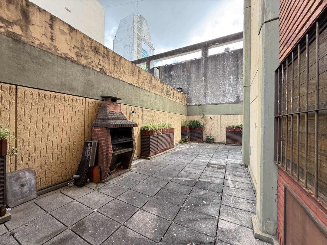 VENTA DEPARTAMENTO 2 AMBIENTES CON PATIO - ALMAGRO