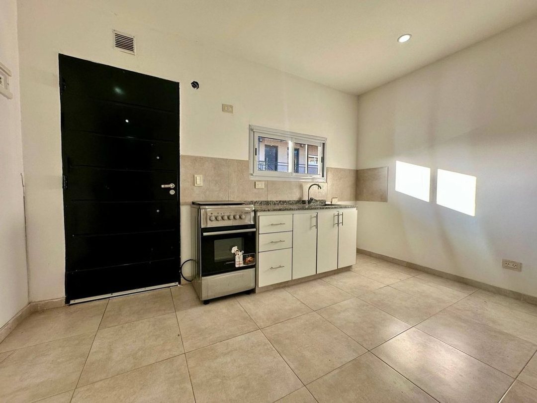 Venta depto de 2 ambientes en Escobar c/cochera