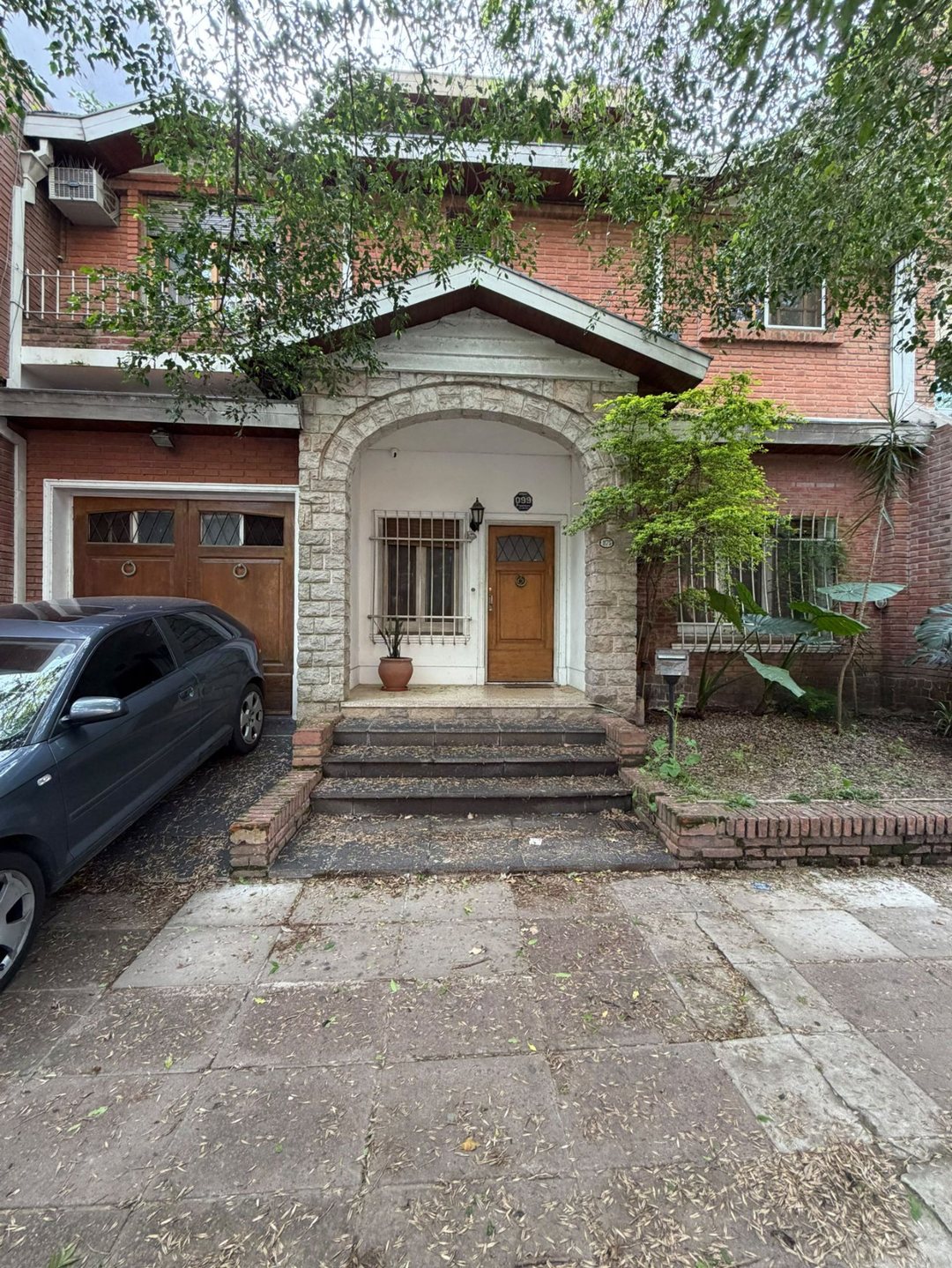 ALQUILER CASA 6 AMB BARRIO RIVER CON PARQUE