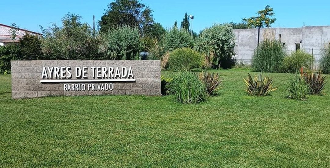 Venta de casa en obra en Lunlunta