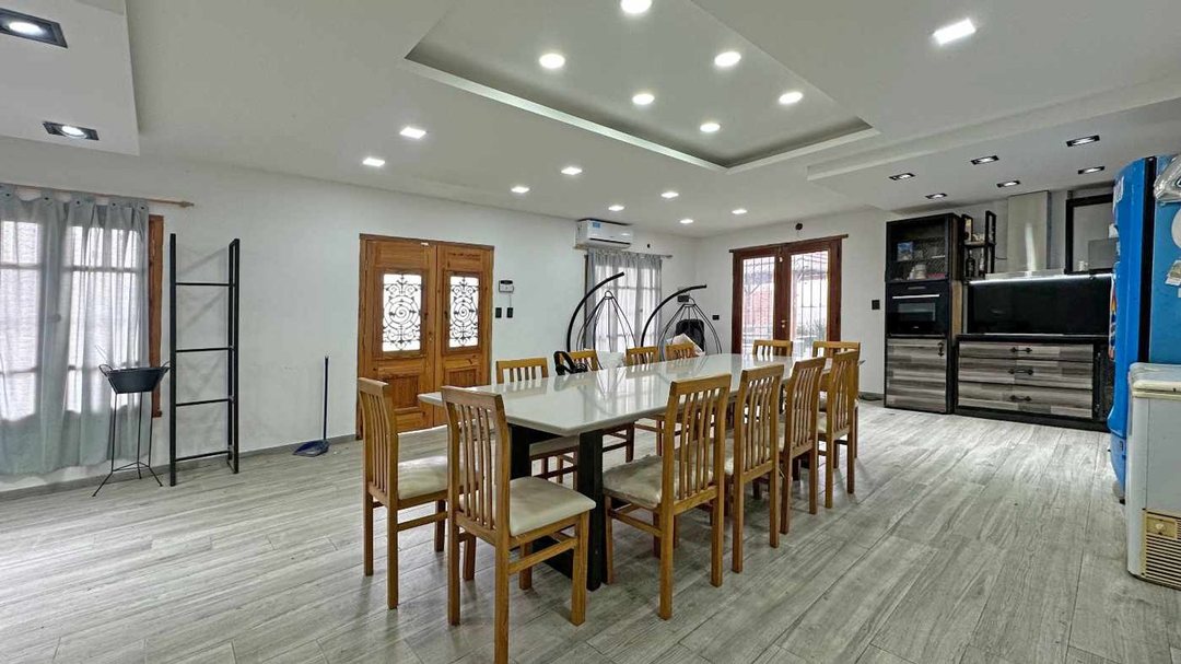 VENTA QUINTA  VIVIENDA PILETA Y QUINCHO EL PATO