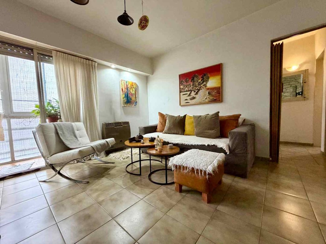 Alquiler departamento 3 ambientes con balcón CABA