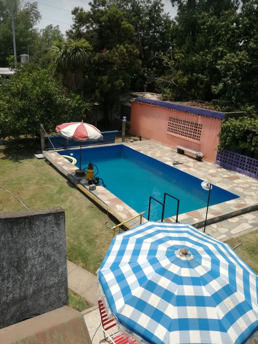 VENTA CASA 4 AMB PILETA MERLO FERRARI
