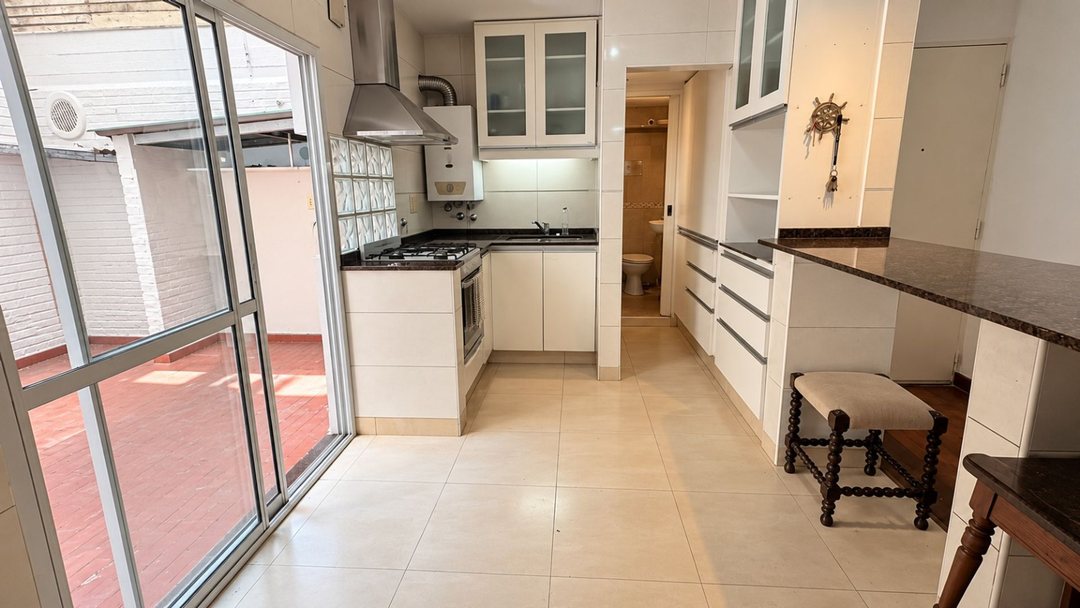 DEPARTAMENTO EN VENTA PICHINCHA 3 DORMITORIOS PB