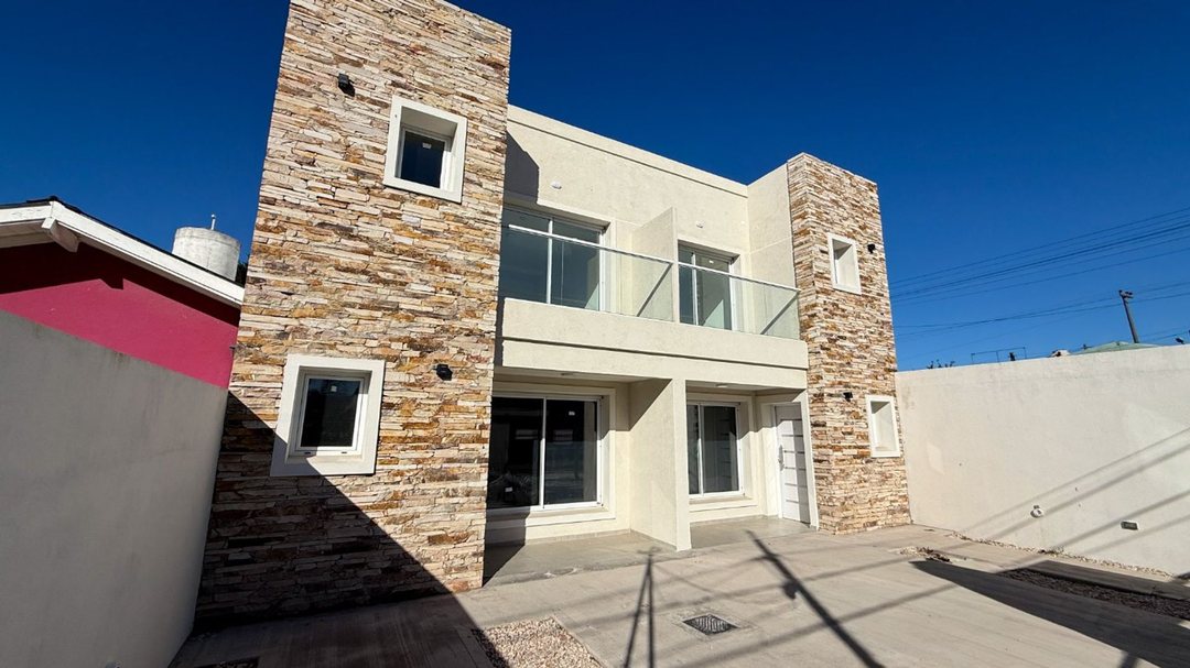 CASA DUPLEX 3 AMB A ESTRENAR PATIO APTO CREDITO