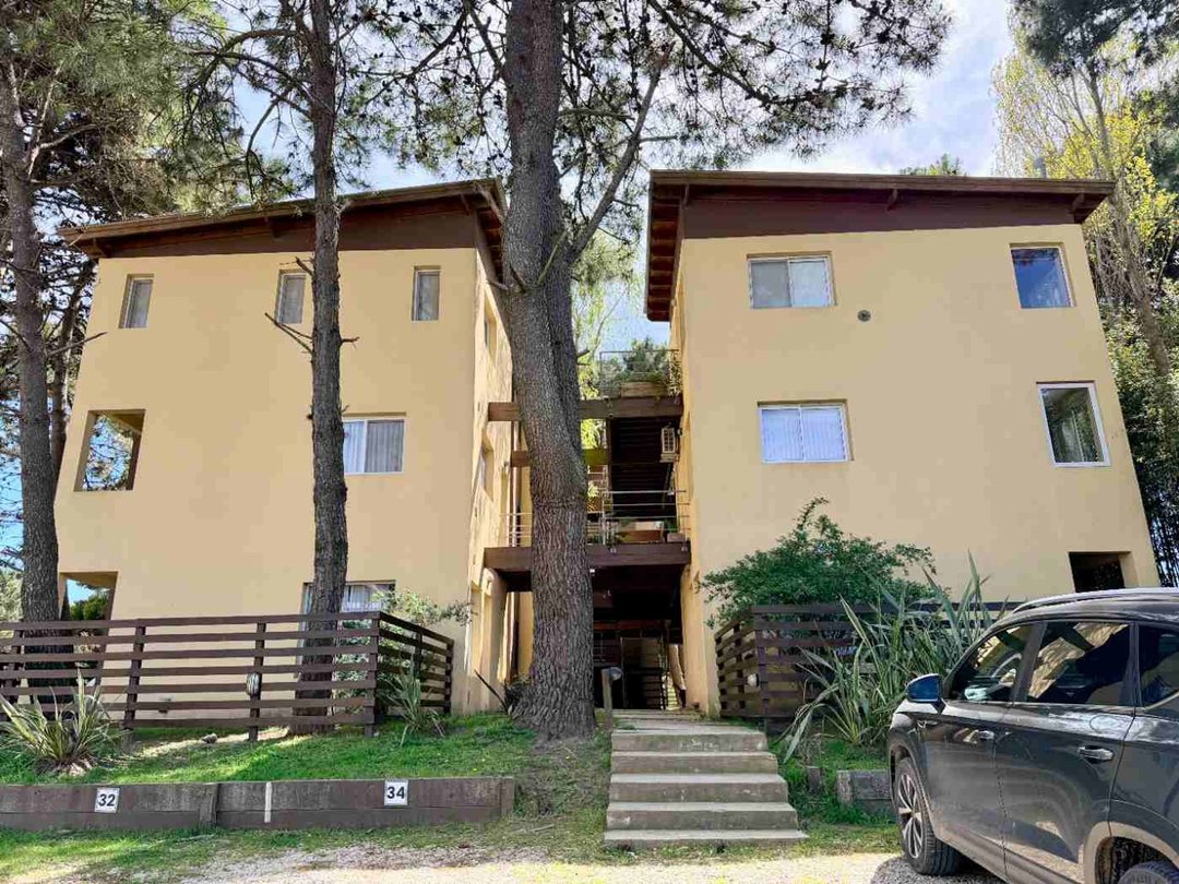 DEPARTAMENTO VENT PINAMAR con JARDÍN Y PARRILLA