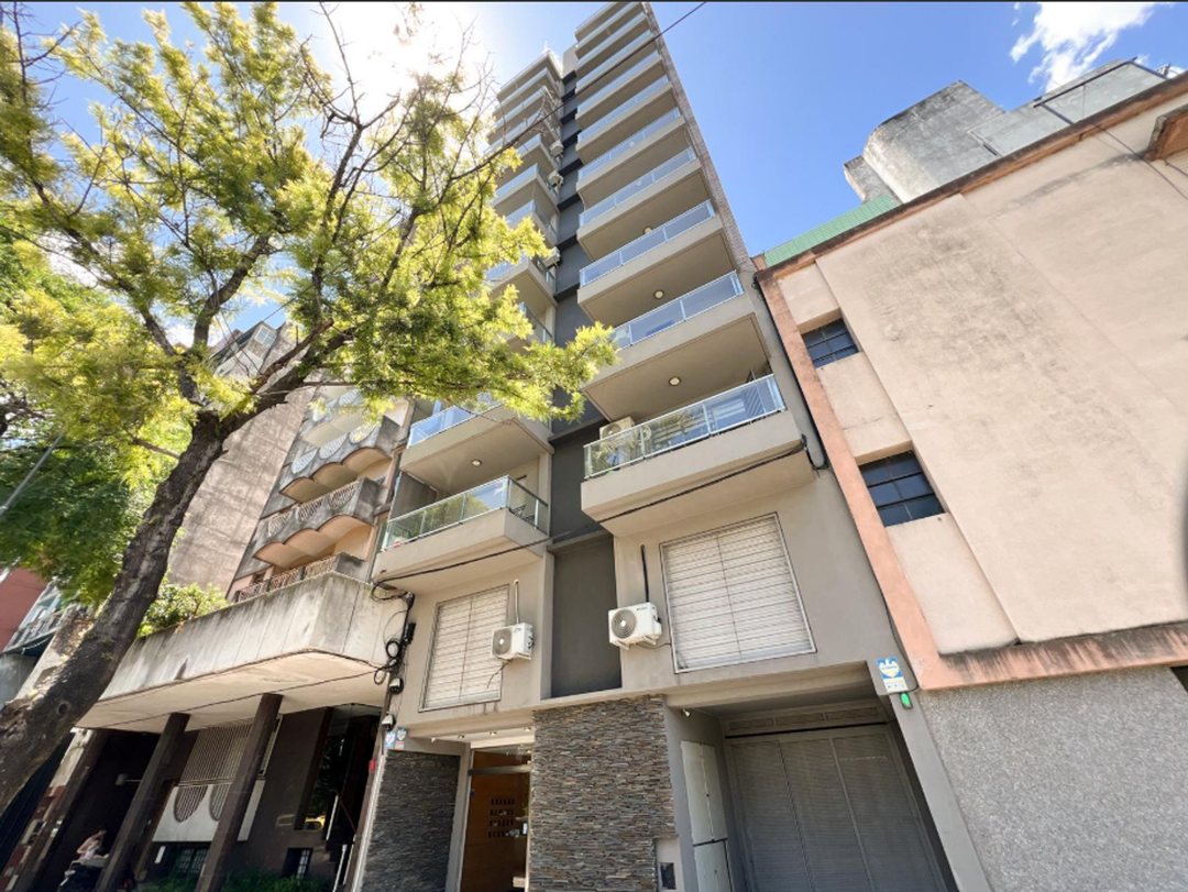 VENTA DEPARTAMENTO 1 DORMITORIO COCHERA