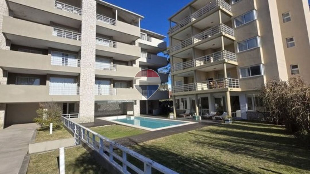 DEPARTAMENTO VENTA TRES AMIBIENTES PINAMAR