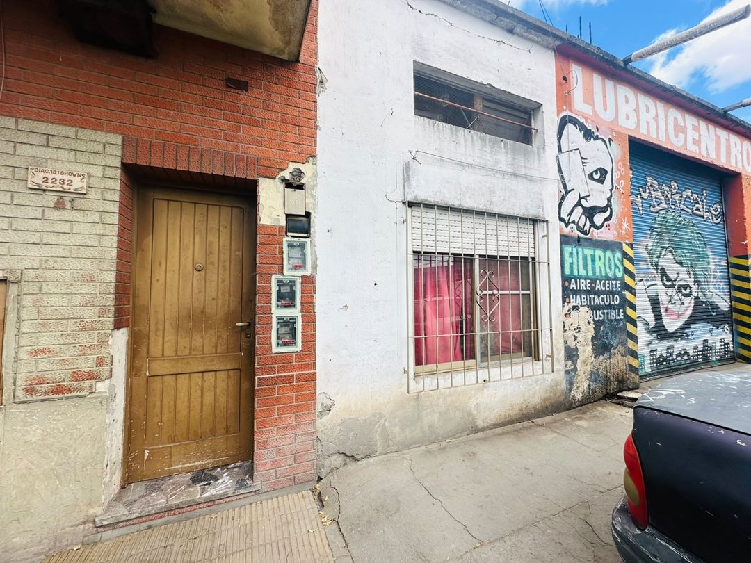 PH multifamiliar a reciclar en Villa Lynch