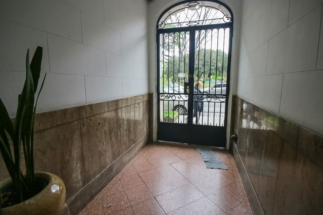 VENTA PH 2 AMBIENTES CON PATIO PARQUE CHACABUCO