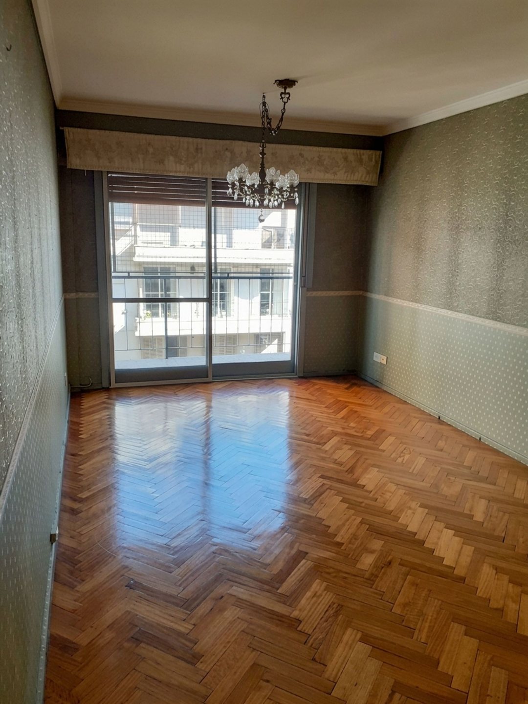 Alquiler Piso 4 amb, balcón y baulera, Caballito