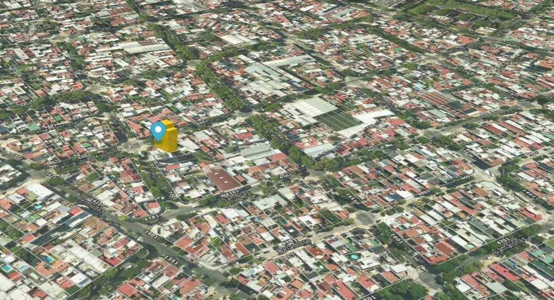 CASA MULTIFAMILIAR EN MONTE CASTRO A REFACCIONAR