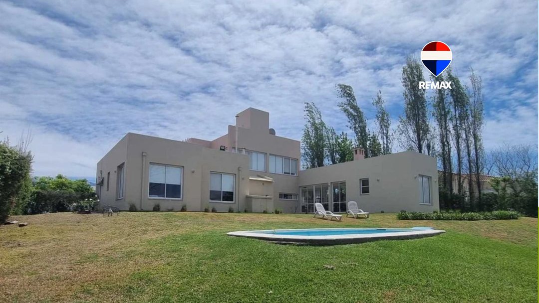 ALQUILER CASA C/PILETA 3 DORM EN EL TIPAL