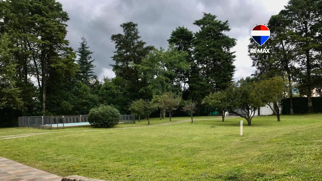 VENTA CASA C/PILETA SAN LORENZO RECIBE PROPIEDAD