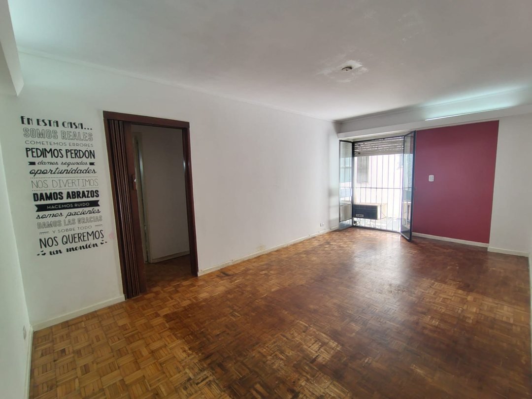 VENTA DEPARTAMENTO 4 AMBIENTES FLORES, CABA