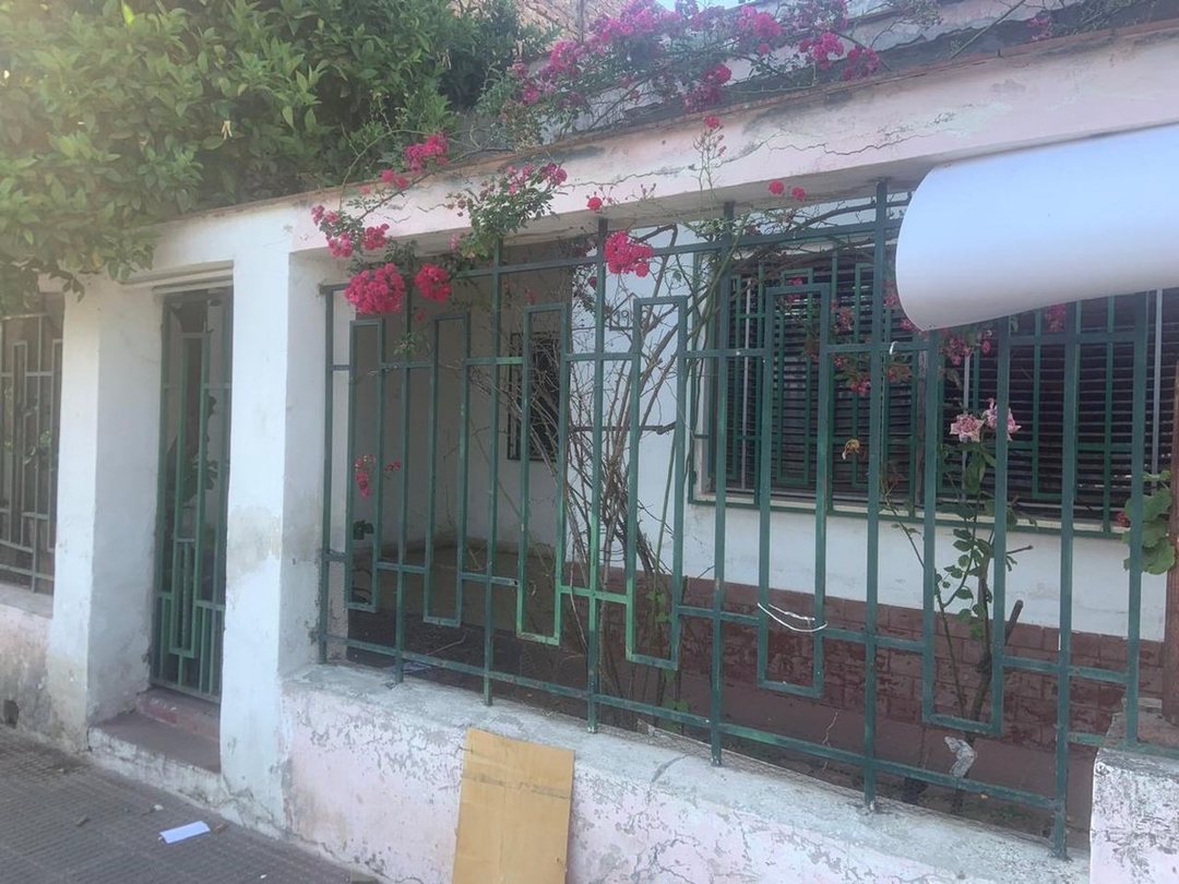 VENTA CASA 4 DORMITORIOS ZONA DELMI