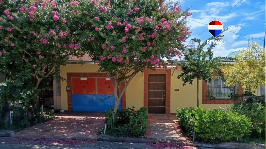 VENTA CASA 2 DORMITORIOS BARRIO LA LOMA