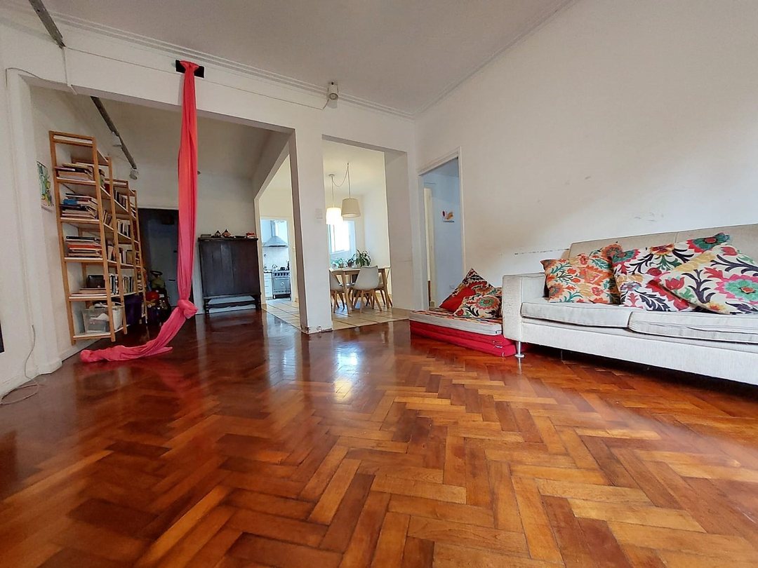 VENTA 3 AMBIENTES + DEPENDENCIA ALMAGRO