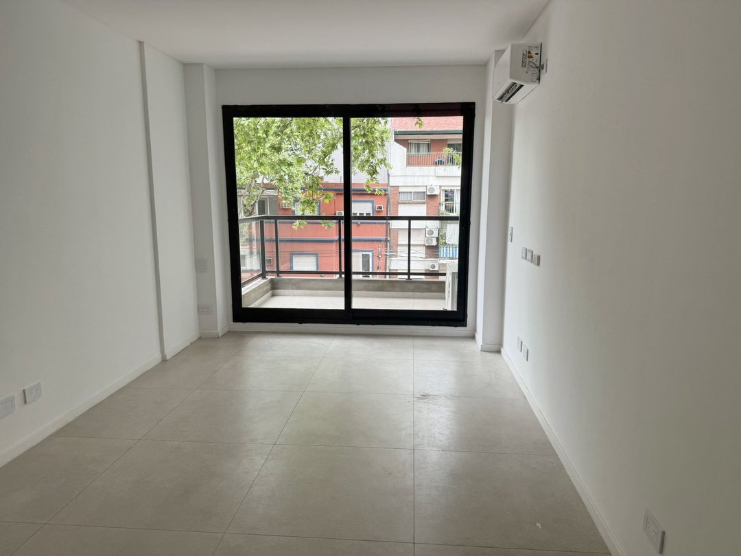 ALQUILER MONOAMBIENTE VILLA CRESPO BALCON AMENITIE