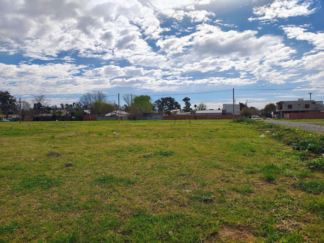 VENTA DE LOTES DERQUI BARRIO ABIERTO