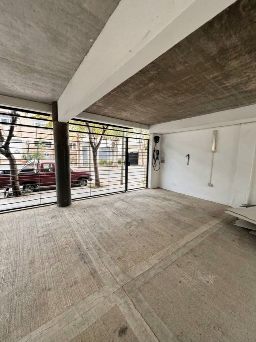 COCHERA EN VENTA