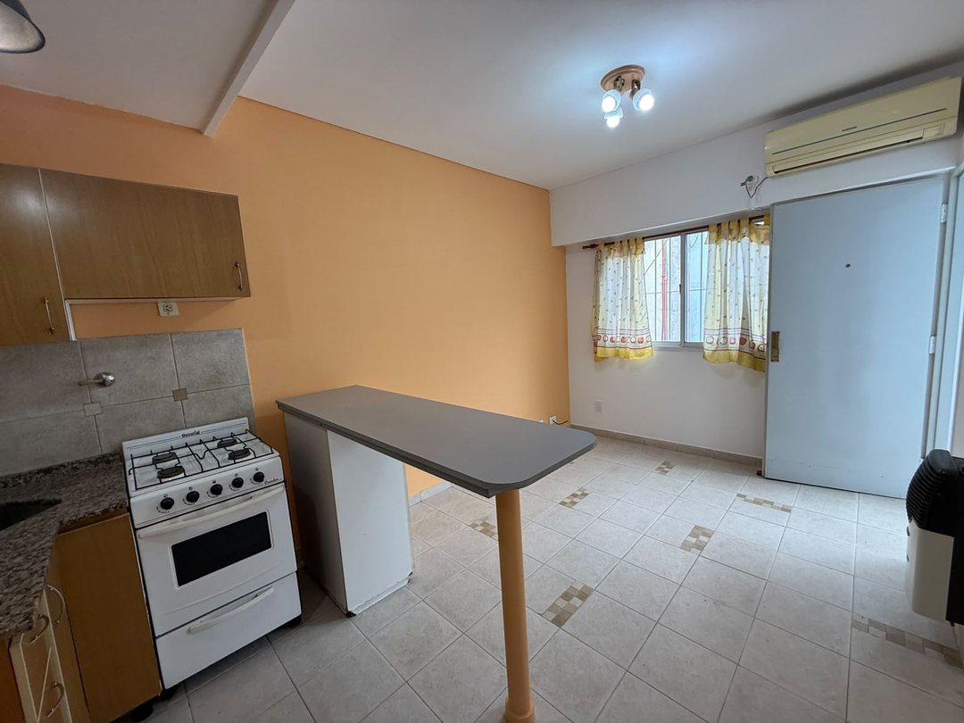 VENTA DEPARTAMENTO 2 AMBIENTES EN RAMOS MEJIA