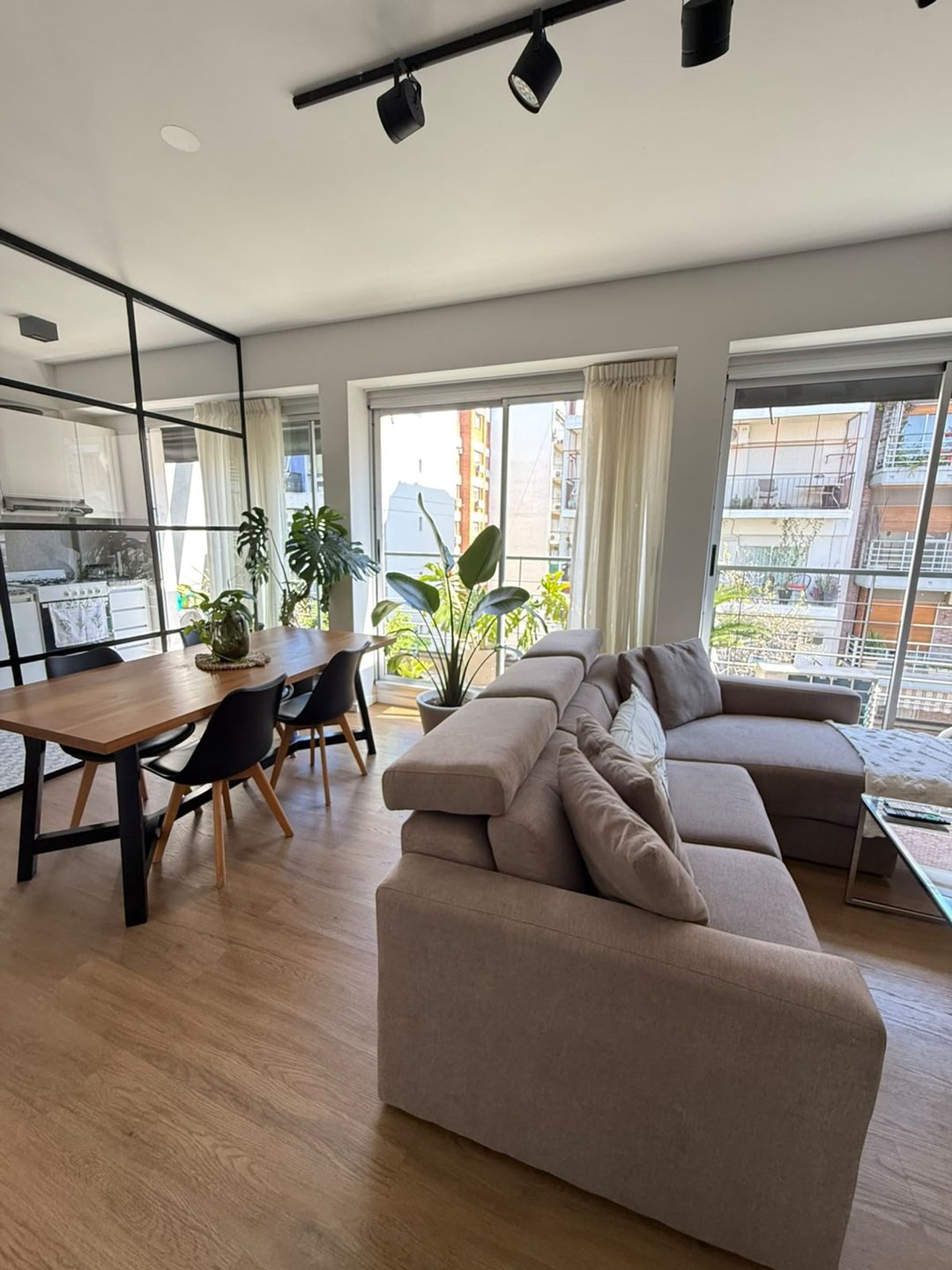 Vta. Duplex Belgrano 3 ambs. terraza, cochera